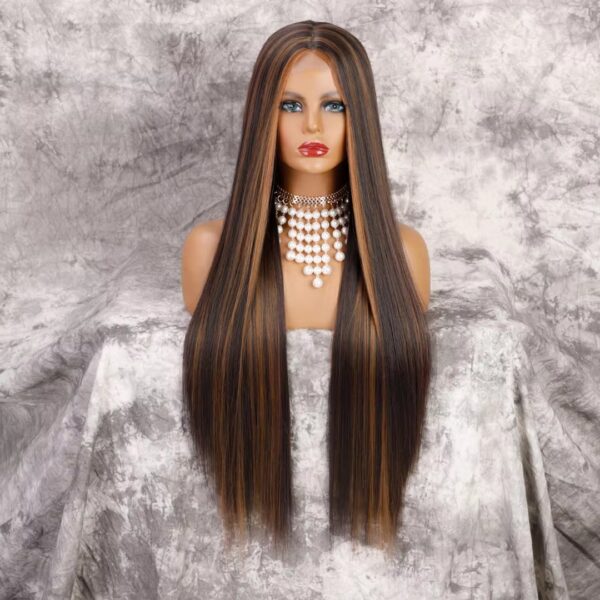 Peluca Lace Front Termica Larga Lacia Art. WL9352-P4-30